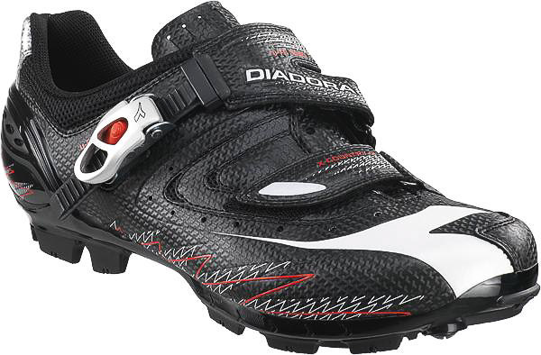 Diadora X-Country 2 Tretry MTB, biele/čierne