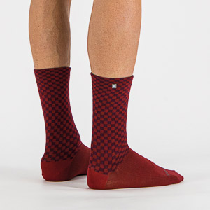 SPORTFUL CYCLING CHECKMATE WINTER SOCKS PRUNE RED RUMBA