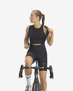Pinarello F dámske kraťasy s trakmi čierne