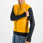 SPORTFUL XCOUNTRY CARDIO TECH WIND VEST DARK GOLD