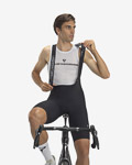 Pinarello F pánske kraťasy s trakmi čierne